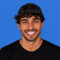 fred’s avatar, discussing how Tonebird makes it easier to start a reply